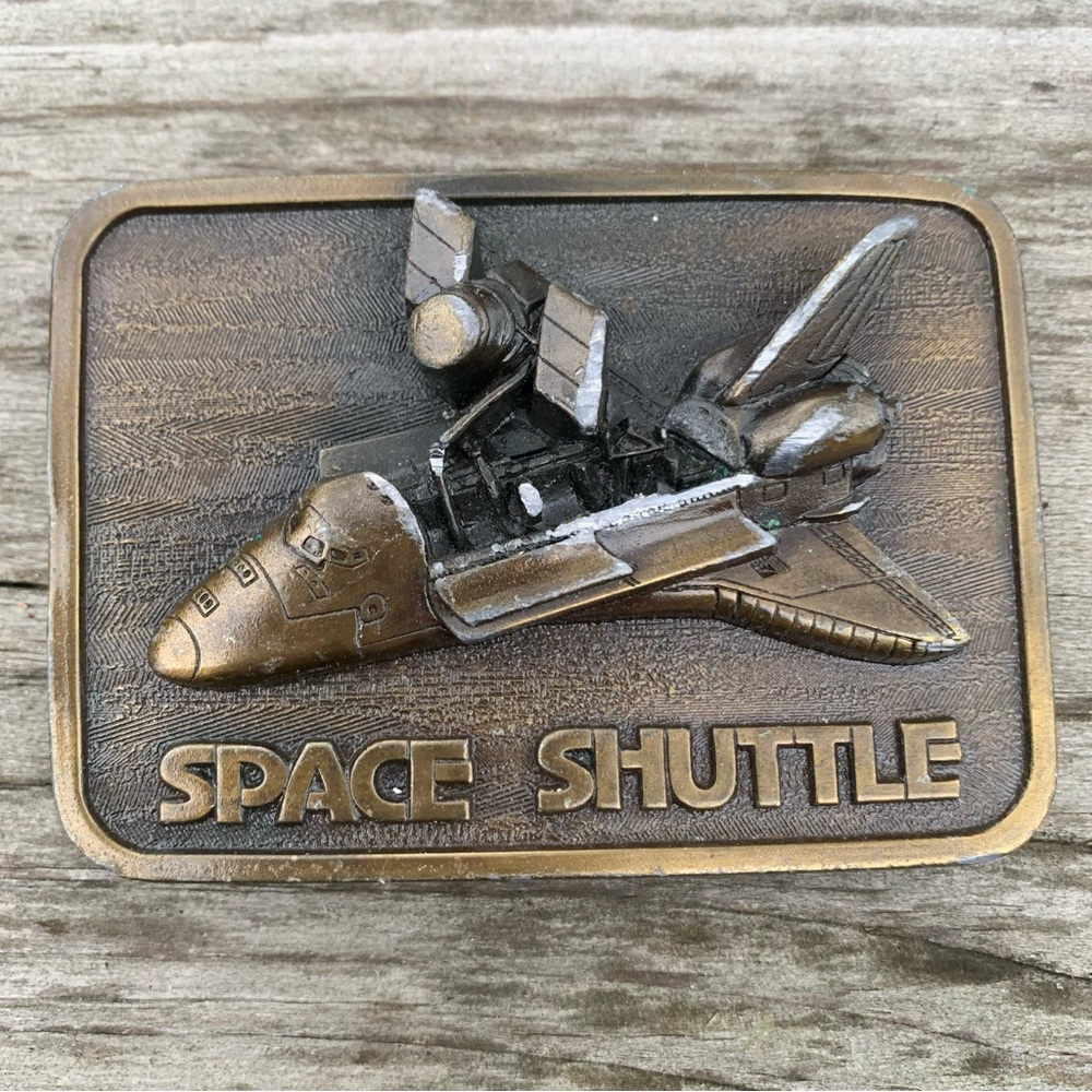 Vintage 1980 brass Space Shuttle NASA belt buckle